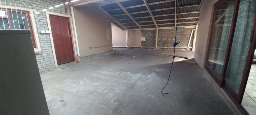 4 Bedroom Property for Sale in Retreat Western Cape